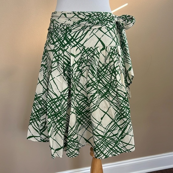 ZARA GREEN AND WHITE SKIRT size small - Picture 1 of 5